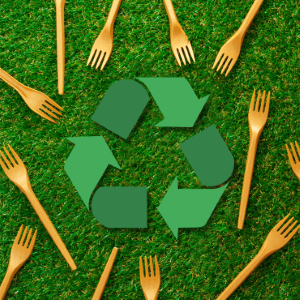 Plástico biodegradável elaborado com amido de mandioca ou de milho